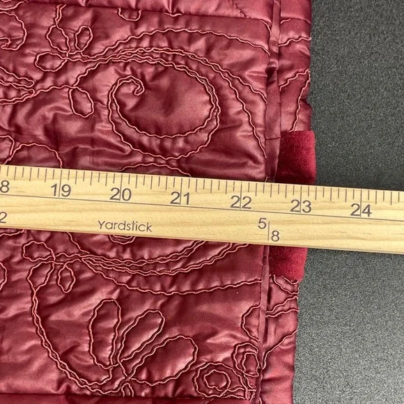 Zenergy by Chico's Quilted Embroidered Jacket Burgundy Velvet Trim Womens Size 0 - Picture 10 of 11